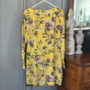 LOFT Size 6 Floral Yellow Dress